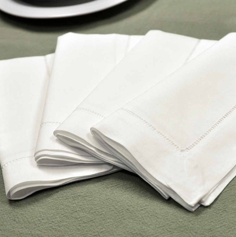 Bumblebee Linens مناديل العشاء من قماش الكتان الأبيض بومبلبي - مجموعة من 4 مقاسات 18" × 18" مع حواف مخيطة - Image 5
